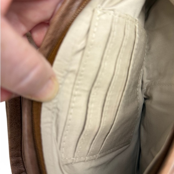 Sash Bag Genuine Leather Cross Body Bag Chestnut Brown Reversible Travel Pockets - Picture 8 of 8